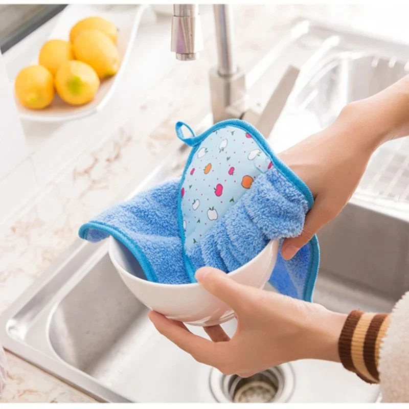 قطعة واحدة من مستلزمات الحمام  - مراجعة Women Kitchen Accessories وسعره